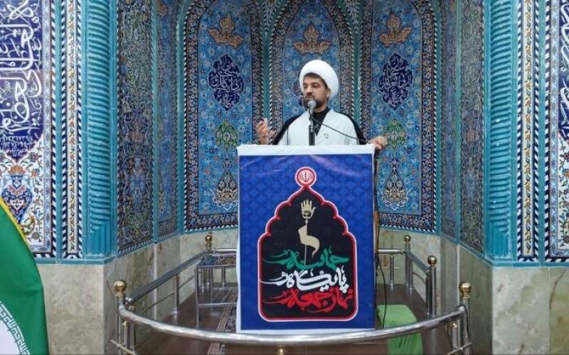 وحدت سد محکم مقابله با استکبار
