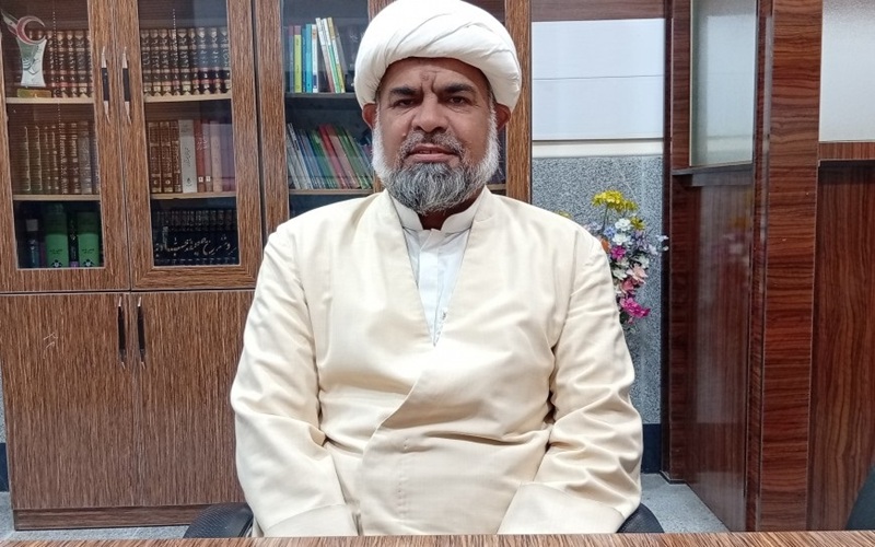 شیعه و سنی مقابل تروریسم یکپارچه ایستاده‌اند