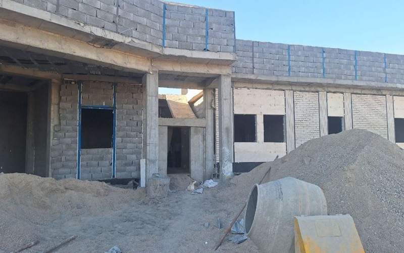 پیشرفت ۶۰ درصدی، فرمانداری تفتان در مسیر تکمیل