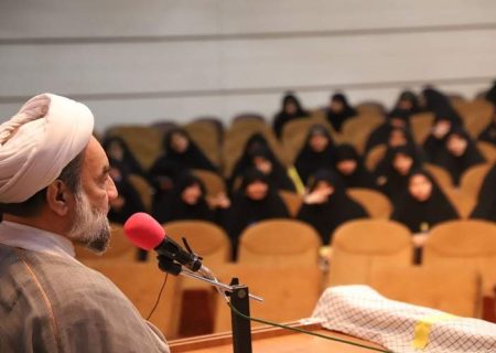 طلبگی مسیر بندگی و معامله با خداست