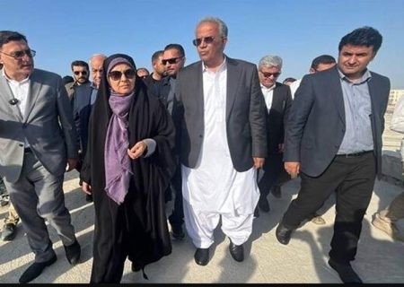 بازدید وزیر راه و شهرسازی از پروژه راه‌آهن چابهار – زاهدان
