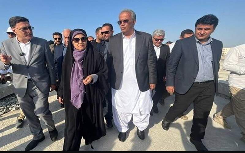 بازدید وزیر راه و شهرسازی از پروژه راهآهن چابهار – زاهدان