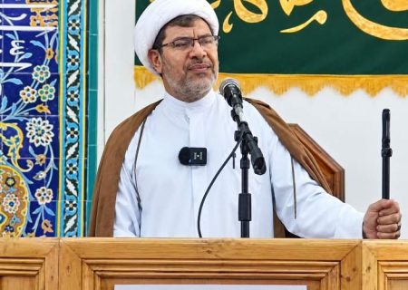 نماز شاه‌کلید پیروزی ملت ایران است