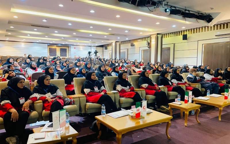 چابهار میزبان گردهمایی کشوری آموزیاران توانا ویژه خواهران