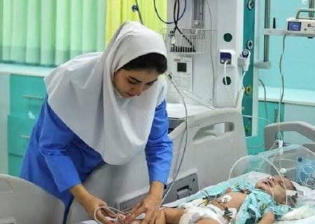 پرستاری که در جنگ ۴۰ روزه، سنگر خدمت را ترک نکرد