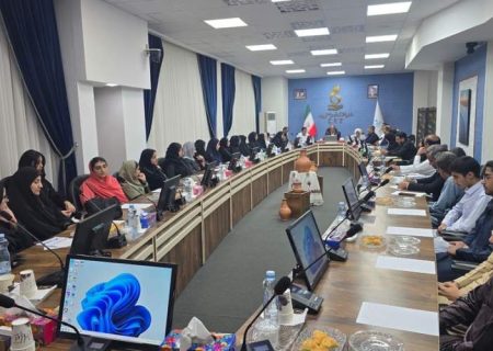 تجلیل منطقه آزاد چابهار از دانش‌آموزان برتر نهایی